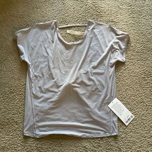 Lululemon Athletica Gray Cream Short Sleeve Tee